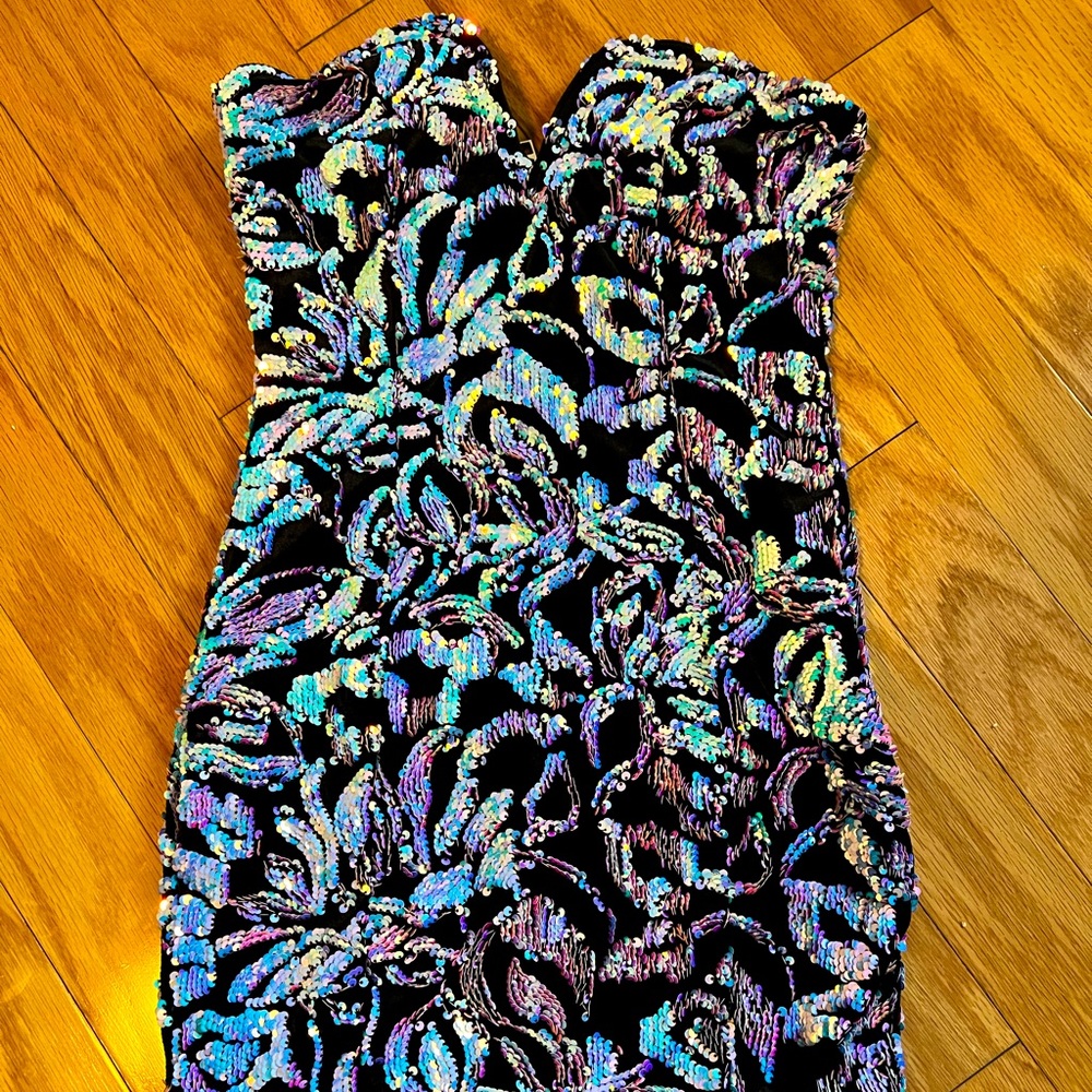 WINDSOR SEQUIN MINI DRESS